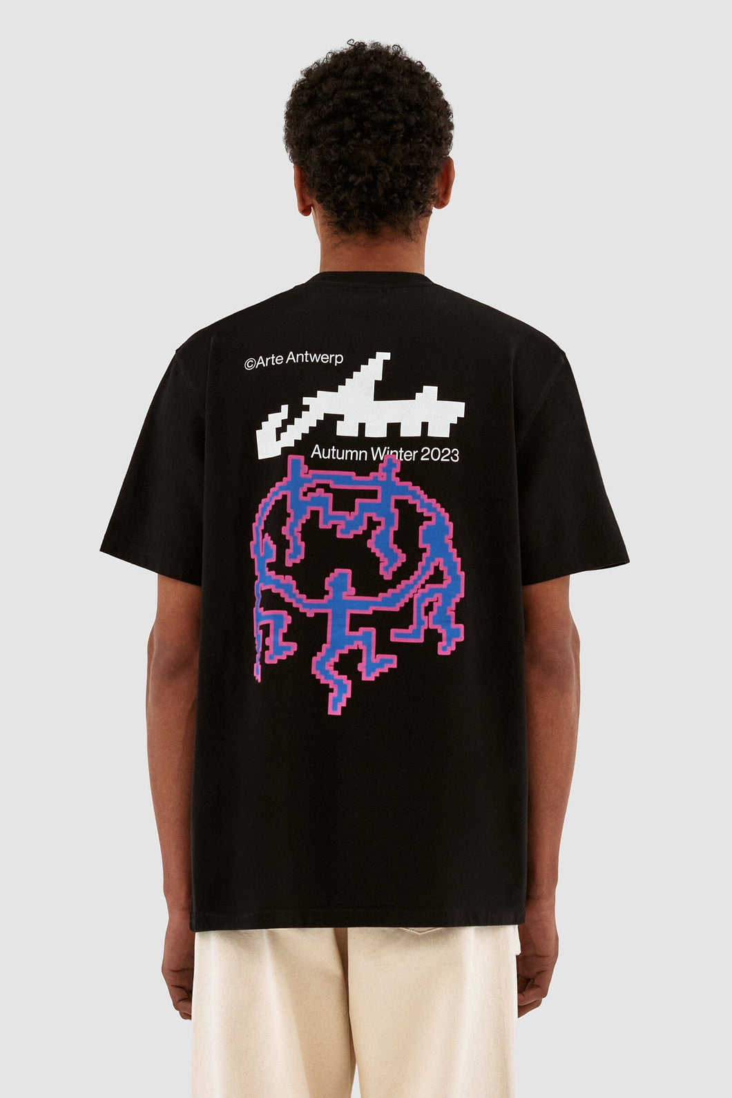 Arte Antwerp - Tommy Back Pixel Dancers T-Shirt - Black T-Shirts Arte Antwerp