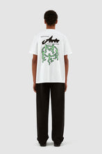 Laden Sie das Bild in den Galerie-Viewer, Arte Antwerp - Tommy Back Pixel Dancers T-Shirt - White T-Shirts Arte Antwerp

