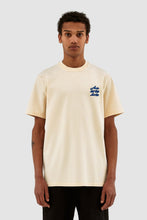 Laden Sie das Bild in den Galerie-Viewer, Arte Antwerp - Tommy Back Multi T-Shirt -Cream T-Shirts Arte Antwerp
