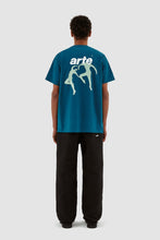 Laden Sie das Bild in den Galerie-Viewer, Arte Antwerp - Tommy Back Dancers T-Shirt - Petrol Blue T-Shirts Arte Antwerp
