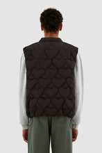 Laden Sie das Bild in den Galerie-Viewer, Arte Antwerp - Vince Heart Vest - Black T-Shirts Arte Antwerp
