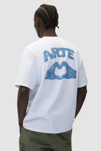 Laden Sie das Bild in den Galerie-Viewer, Arte Antwerp - Diels Scribble T-Shirt - White T-Shirts Arte Antwerp
