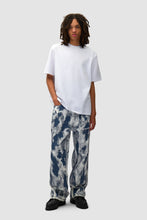 Laden Sie das Bild in den Galerie-Viewer, Arte Antwerp - Blocks Print T-Shirt - White T-Shirts Arte Antwerp
