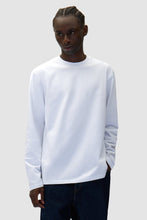 Laden Sie das Bild in den Galerie-Viewer, Arte Antwerp - Diels Scribble Longsleeve - White Longsleeves Arte Antwerp
