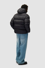 Laden Sie das Bild in den Galerie-Viewer, Arte Antwerp - Puffer Jacket - Black Jacken Arte Antwerp
