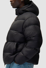 Laden Sie das Bild in den Galerie-Viewer, Arte Antwerp - Puffer Jacket - Black Jacken Arte Antwerp
