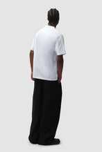 Laden Sie das Bild in den Galerie-Viewer, Arte Antwerp - Cor T-Shirt - White
