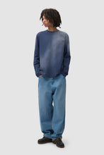 Laden Sie das Bild in den Galerie-Viewer, Arte Antwerp - Stencil Sunfade Longsleeve, Navy Longsleeves Arte Antwerp
