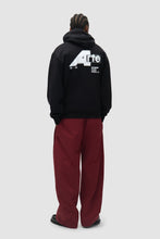 Laden Sie das Bild in den Galerie-Viewer, Arte Antwerp - City Hoodie - Black Sweatshirts Arte Antwerp

