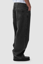 Laden Sie das Bild in den Galerie-Viewer, Arte Antwerp - Cor Uniform Denim Pants - Black
