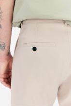 Laden Sie das Bild in den Galerie-Viewer, Elvine - Arnason Dobby Structure Pants - Oyster Hosen Elvine
