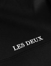 Laden Sie das Bild in den Galerie-Viewer, Les Deux - Ballier Track Jacket - Black Sweatshirts Les Deux
