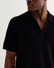 Laden Sie das Bild in den Galerie-Viewer, Wax London - Siena - Boucle Knitted Polo Shirt - Black T-Shirts Wax London
