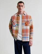 Laden Sie das Bild in den Galerie-Viewer, Wax London - Whiting Overshirt - Multicolour Pastel Bude Check Hemden Wax London
