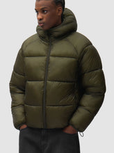 Laden Sie das Bild in den Galerie-Viewer, Arte Antwerp - Ripstop Hooded Puffer - Green Jacken Arte Antwerp
