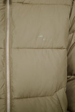 Laden Sie das Bild in den Galerie-Viewer, Elvine - Bjarne Jacket - Light Olive Jacken Elvine
