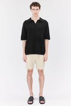Laden Sie das Bild in den Galerie-Viewer, Elvine - Bryen Polo Shirt - Black T-Shirts Elvine
