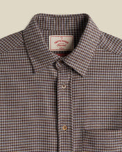 Laden Sie das Bild in den Galerie-Viewer, Portuguese Flannel - Dylan - Blue/Bordeaux Hemden Portuguese Flannel
