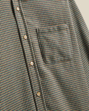 Laden Sie das Bild in den Galerie-Viewer, Portuguese Flannel - Dylan - Striped Hemden Portuguese Flannel
