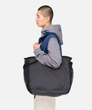 Laden Sie das Bild in den Galerie-Viewer, Gramicci - Ripstop Tote Bag - Black Accessoires Gramicci
