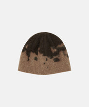 Laden Sie das Bild in den Galerie-Viewer, Gramicci - Mohair Splatter Beanie - TAUPE SPLATTER
