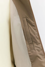 Laden Sie das Bild in den Galerie-Viewer, Elvine - Harwin Spring Jacket - Arid Earth Jacken Elvine
