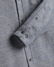 Laden Sie das Bild in den Galerie-Viewer, Portuguese Flannel - Magson - Blueish Hemden Portuguese Flannel
