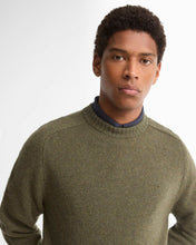 Laden Sie das Bild in den Galerie-Viewer, Barbour - Newtown Pullover - mid olive Pullover Barbour
