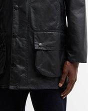 Laden Sie das Bild in den Galerie-Viewer, Barbour - Wachsjacke Classic Beaufort - Classic Navy Jacken Barbour
