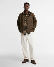 Laden Sie das Bild in den Galerie-Viewer, Barbour - Icons Transport - Brown Jacken Barbour
