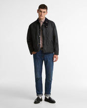 Laden Sie das Bild in den Galerie-Viewer, Barbour - Icons Transport - Navy Jacken Barbour
