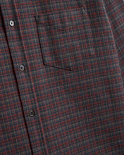 Laden Sie das Bild in den Galerie-Viewer, Portuguese Flannel - Plura - Relaxed Fit

