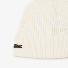 Laden Sie das Bild in den Galerie-Viewer, Lacoste - Beanie - White Accessoires Lacoste
