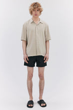 Laden Sie das Bild in den Galerie-Viewer, Elvine - Rhys Shirt - Sand Grey Hemden Elvine
