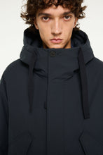 Laden Sie das Bild in den Galerie-Viewer, Elvine - Ronan Parka - Dark Navy Jacken Elvine
