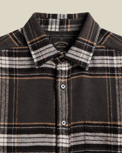 Laden Sie das Bild in den Galerie-Viewer, Portuguese Flannel - Spindle - Grey/olive check
