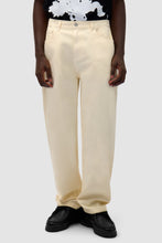Laden Sie das Bild in den Galerie-Viewer, Arte Antwerp - Back Bird Pants - Cream Hosen Arte Antwerp
