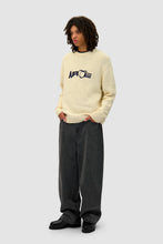 Laden Sie das Bild in den Galerie-Viewer, Arte Antwerp - Logo Knit Sweater - Cream Sweatshirts Arte Antwerp
