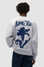 Laden Sie das Bild in den Galerie-Viewer, Arte Antwerp - Flower Crewneck - Grey Pullover Arte Antwerp
