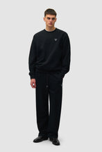 Laden Sie das Bild in den Galerie-Viewer, Arte Antwerp - Heart Crewneck Sweater - Black Pullover Arte Antwerp
