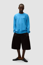 Laden Sie das Bild in den Galerie-Viewer, Arte Antwerp - Heart Crewneck Sweater - Blue Pullover Arte Antwerp

