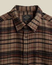 Laden Sie das Bild in den Galerie-Viewer, Portuguese Flannel - Stalia Check - Relaxed Fit - Hemden Portuguese Flannel

