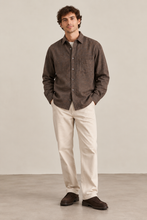 Laden Sie das Bild in den Galerie-Viewer, Portuguese Flannel - Suavis - Brown
