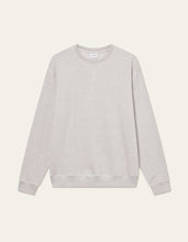 Laden Sie das Bild in den Galerie-Viewer, Les Deux - Sully Patch Sweatshirt - Grey Melange Sweatshirts Les Deux

