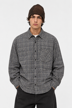 Laden Sie das Bild in den Galerie-Viewer, Carhartt -L/S Todrick Shirt - Todrick Houndstooth, Icesheet
