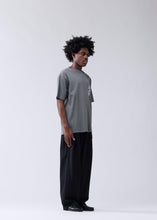 Laden Sie das Bild in den Galerie-Viewer, New Amsterdam - Surf Zine T-Shirt - Green T-Shirts New Amsterdam

