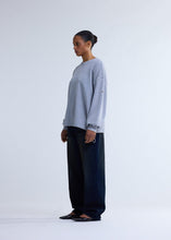 Laden Sie das Bild in den Galerie-Viewer, New Amsterdam - PLATE SWEAT WASHED GREY Sweatshirts New Amsterdam

