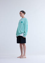 Laden Sie das Bild in den Galerie-Viewer, New Amsterdam - LOGO LONGSLEEVE OCEAN WAVE/SEA GREEN Longsleeves New Amsterdam
