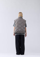 Laden Sie das Bild in den Galerie-Viewer, New Amsterdam - Detachable Jacket - Dark Taupe Jacken New Amsterdam
