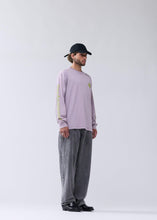 Laden Sie das Bild in den Galerie-Viewer, New Amsterdam - Logo Longsleeve - Sea Fog Longsleeves New Amsterdam
